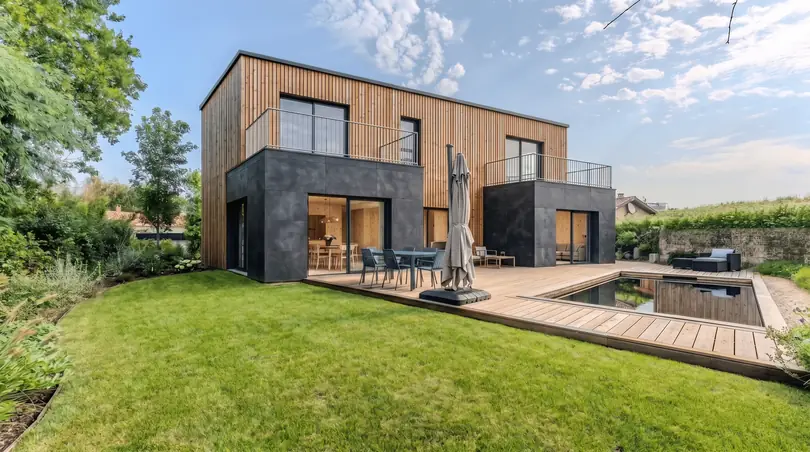 Maison Greenkub M100UT, 100 m², à étage avec patio